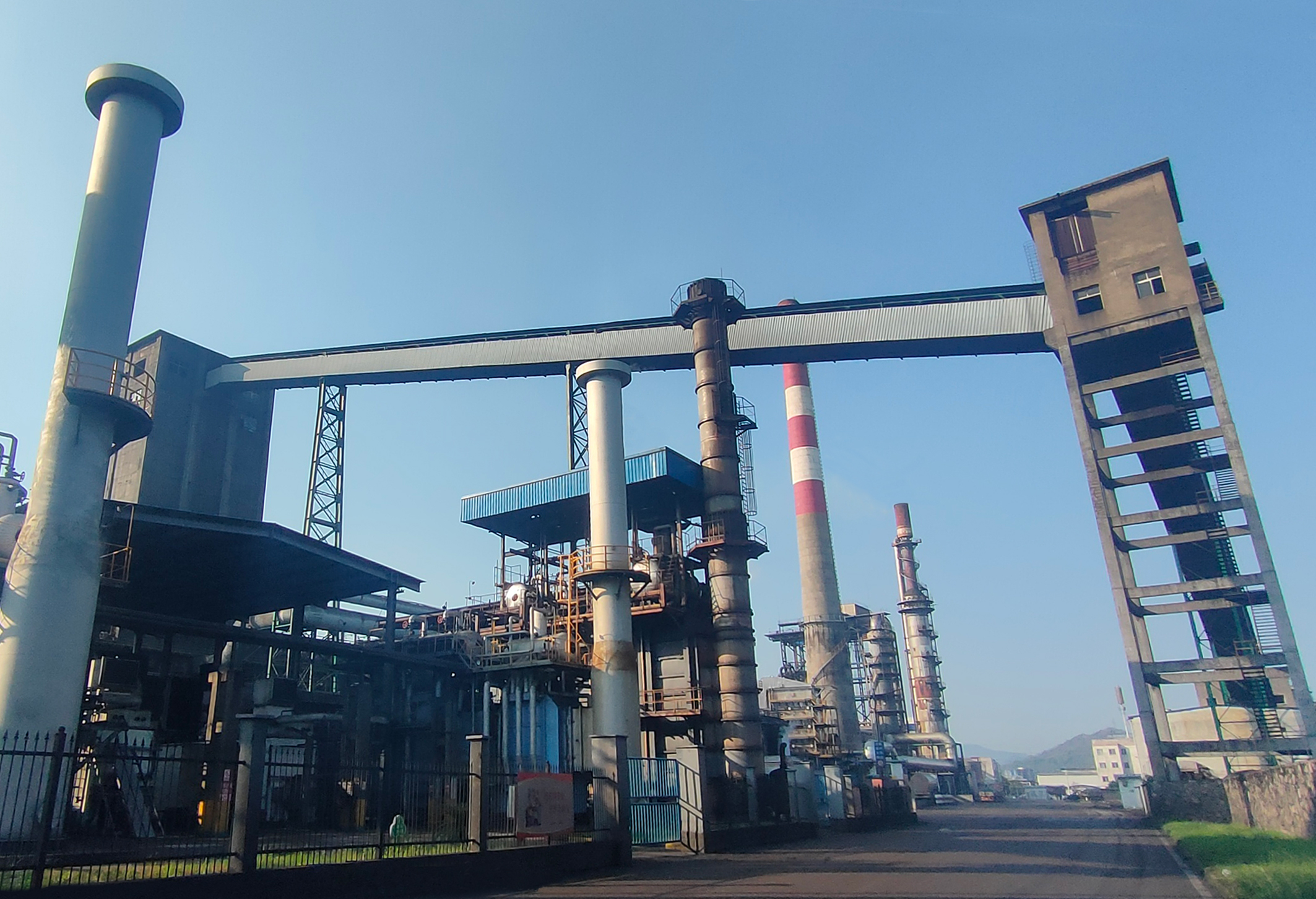 燃氣發(fā)電二期.jpg 燃氣發(fā)電二期.jpg